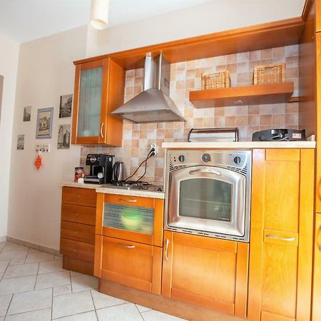 Time Traveling Apartment Sofia City Ngoại thất bức ảnh