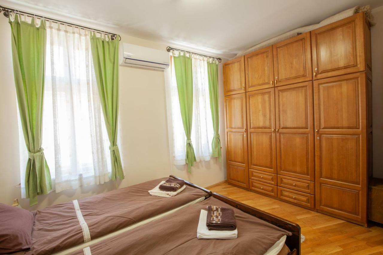 Time Traveling Apartment Sofia City Ngoại thất bức ảnh